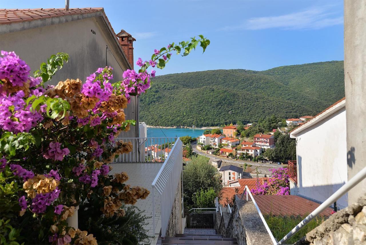 Apartments Jadranka 612 Rabac Exterior foto